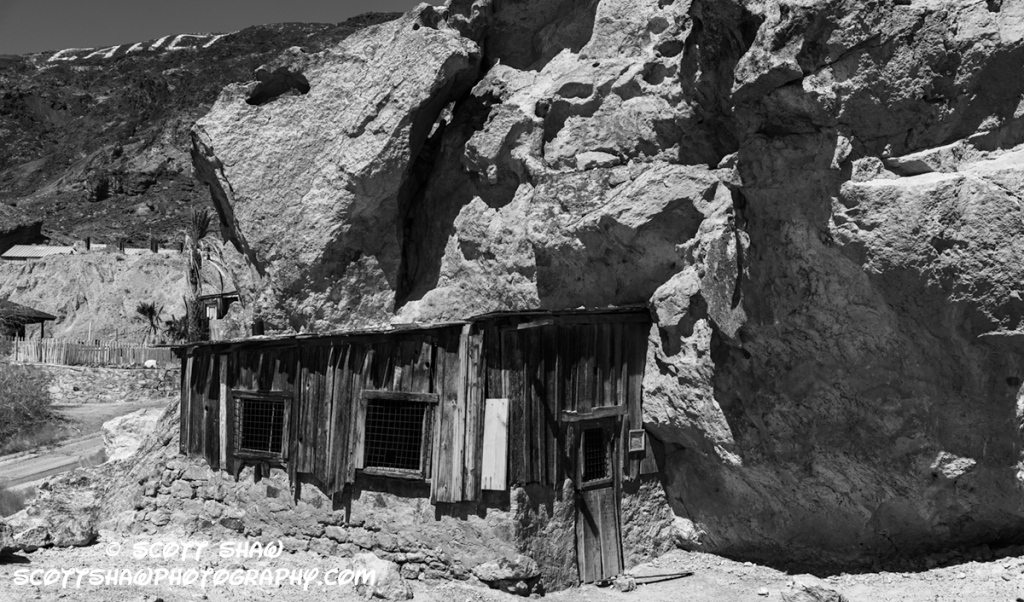 Calico-Miner-Shack