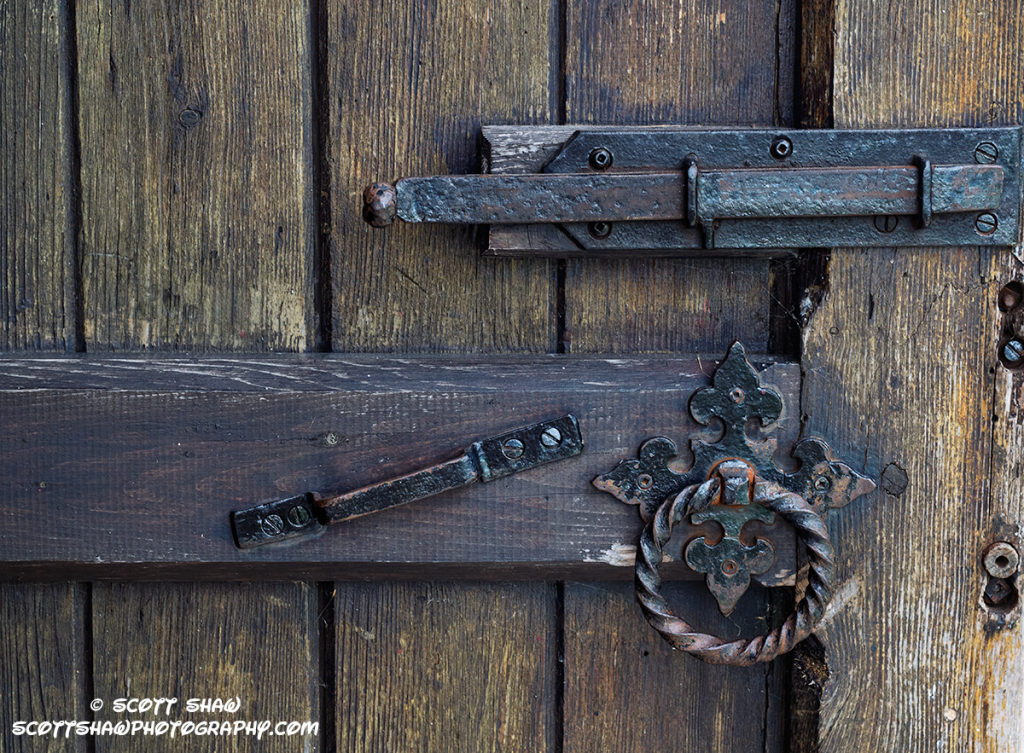 St-Paul-Angelican-Church-Door
